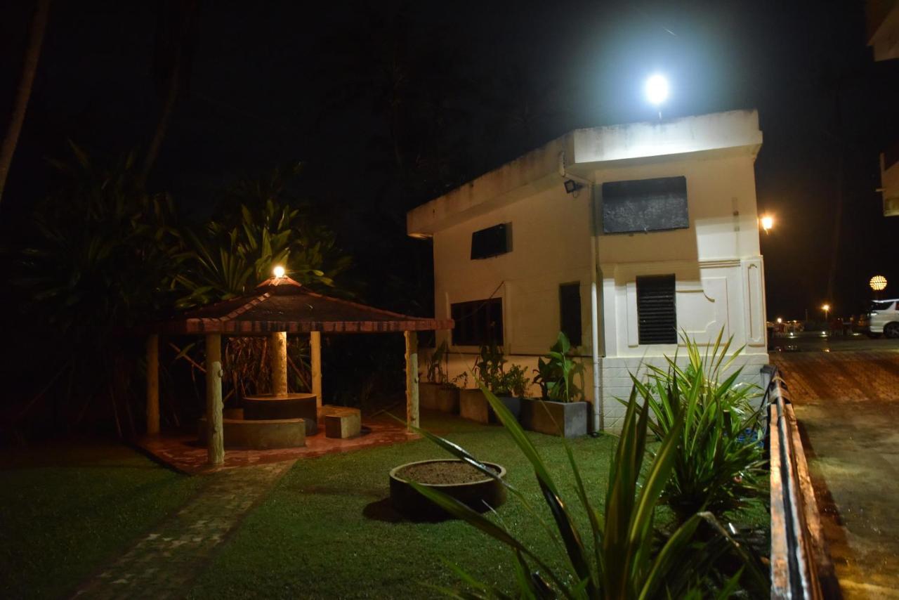 New Ocean Hill Hotel Hikkaduwa Exterior photo